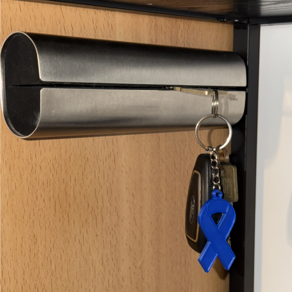 (Steun)lintje tegen kanker sleutelhanger  