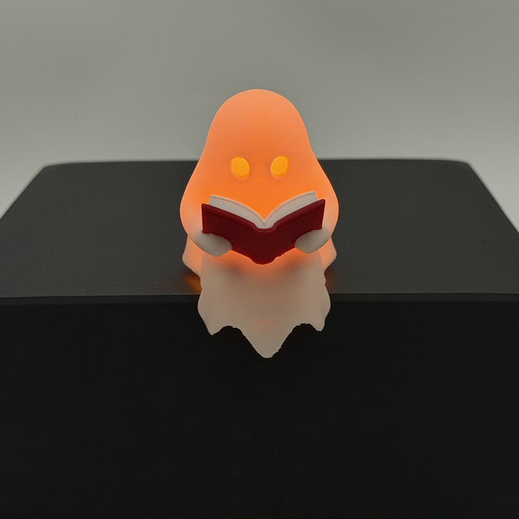 Lezend spookje met lichtje